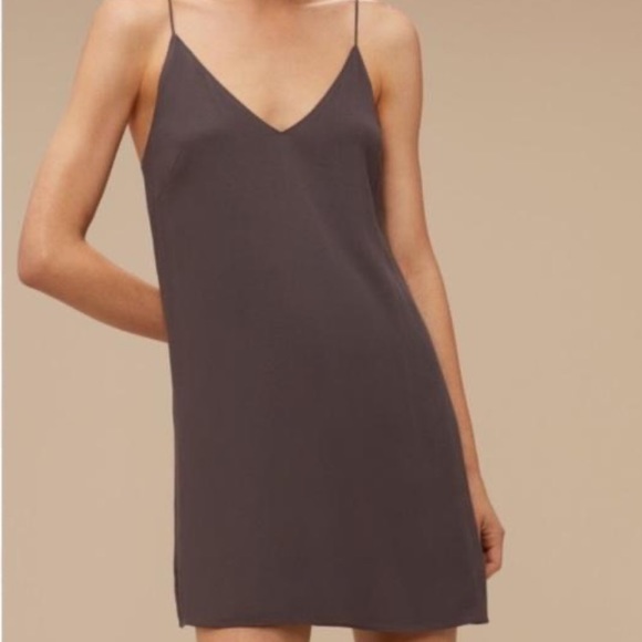 Classic Wilfred Vivienne dress - Picture 2 of 6